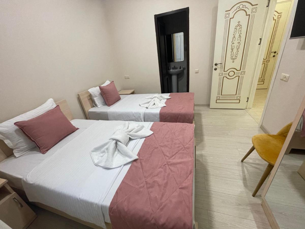 Kamar Hotel Iczewan Zewnętrze zdjęcie
